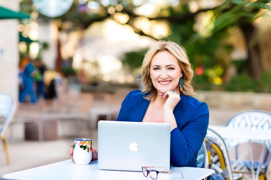 Austin headshot photographers, female headshot poses, professional headshots in Austin texas
