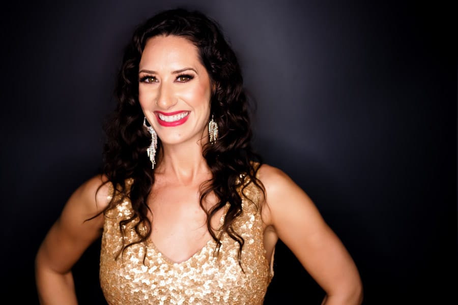 Austin headshot photographers, female headshot poses, professional headshots in Austin texas